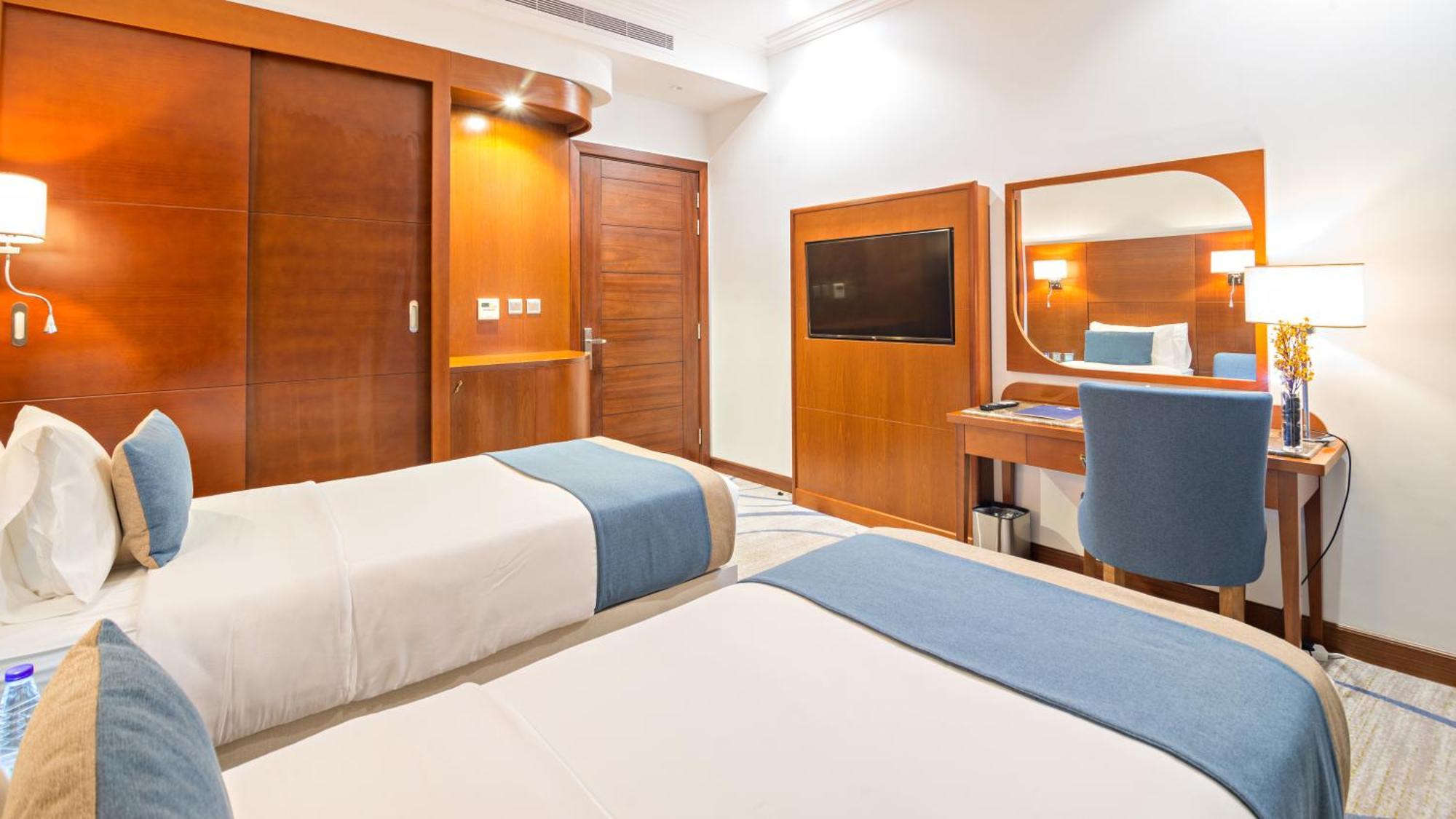 Jiwar Almasi Hotel Jeddah Bagian luar foto