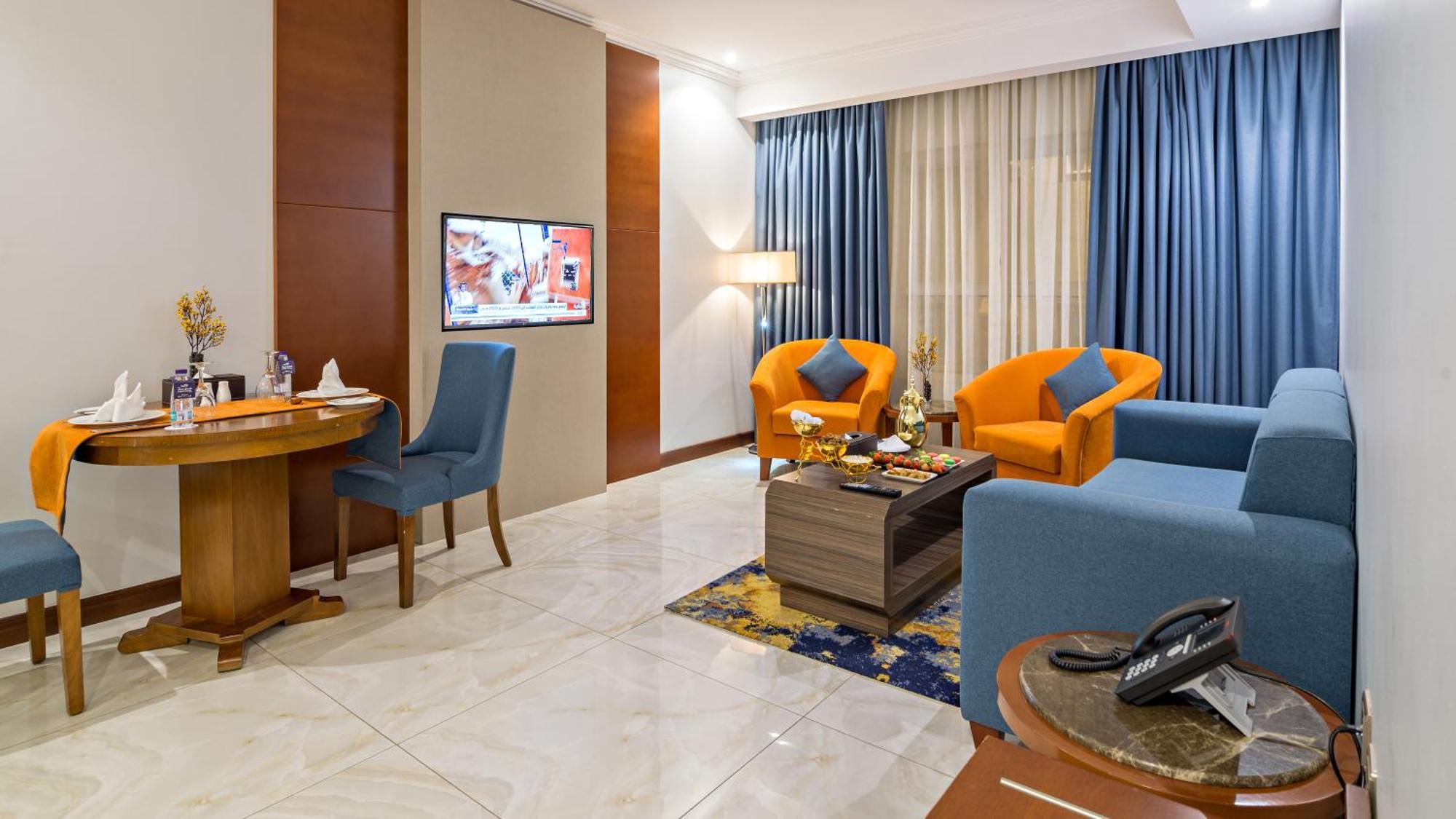 Jiwar Almasi Hotel Jeddah Bagian luar foto