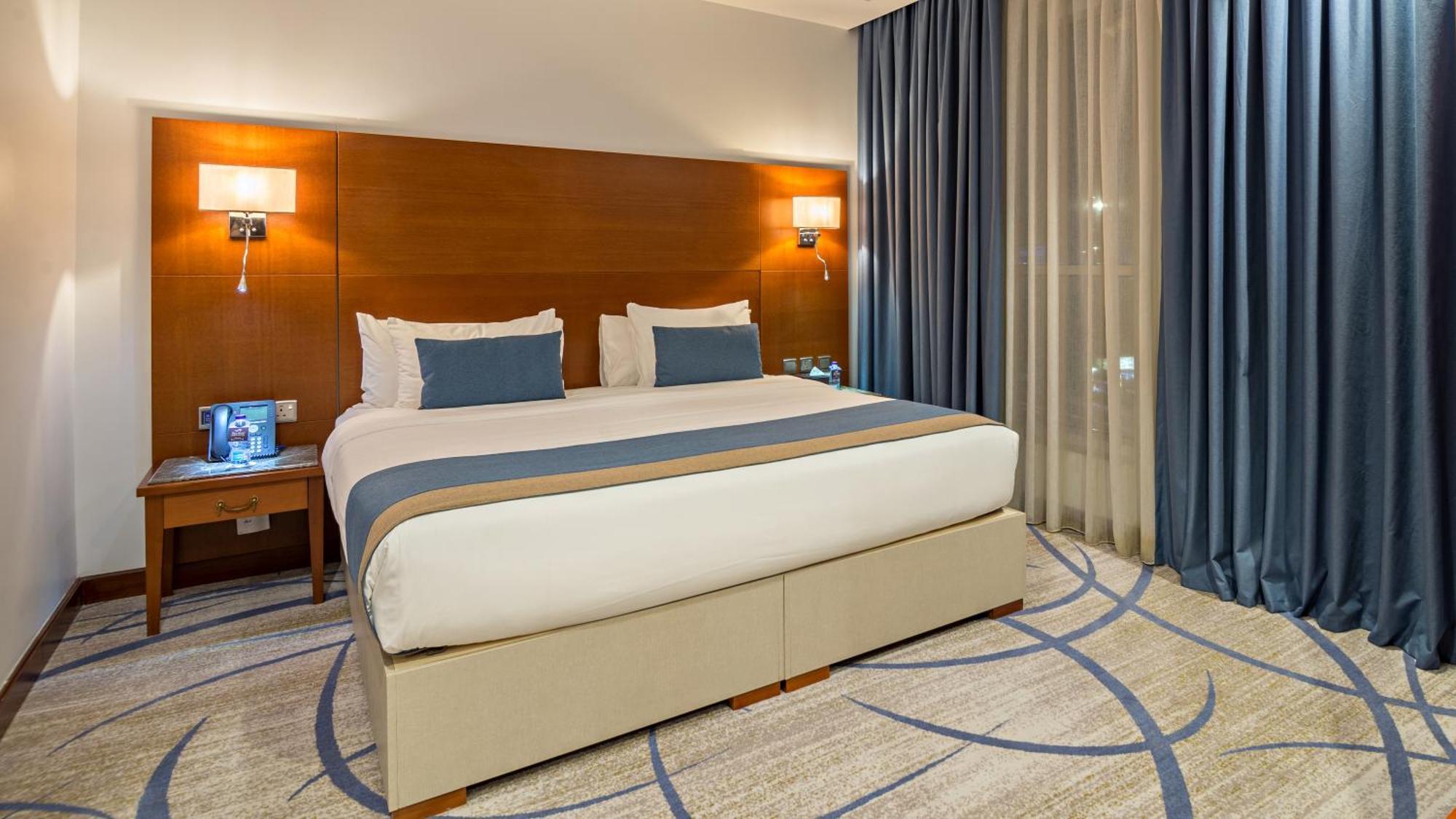 Jiwar Almasi Hotel Jeddah Bagian luar foto