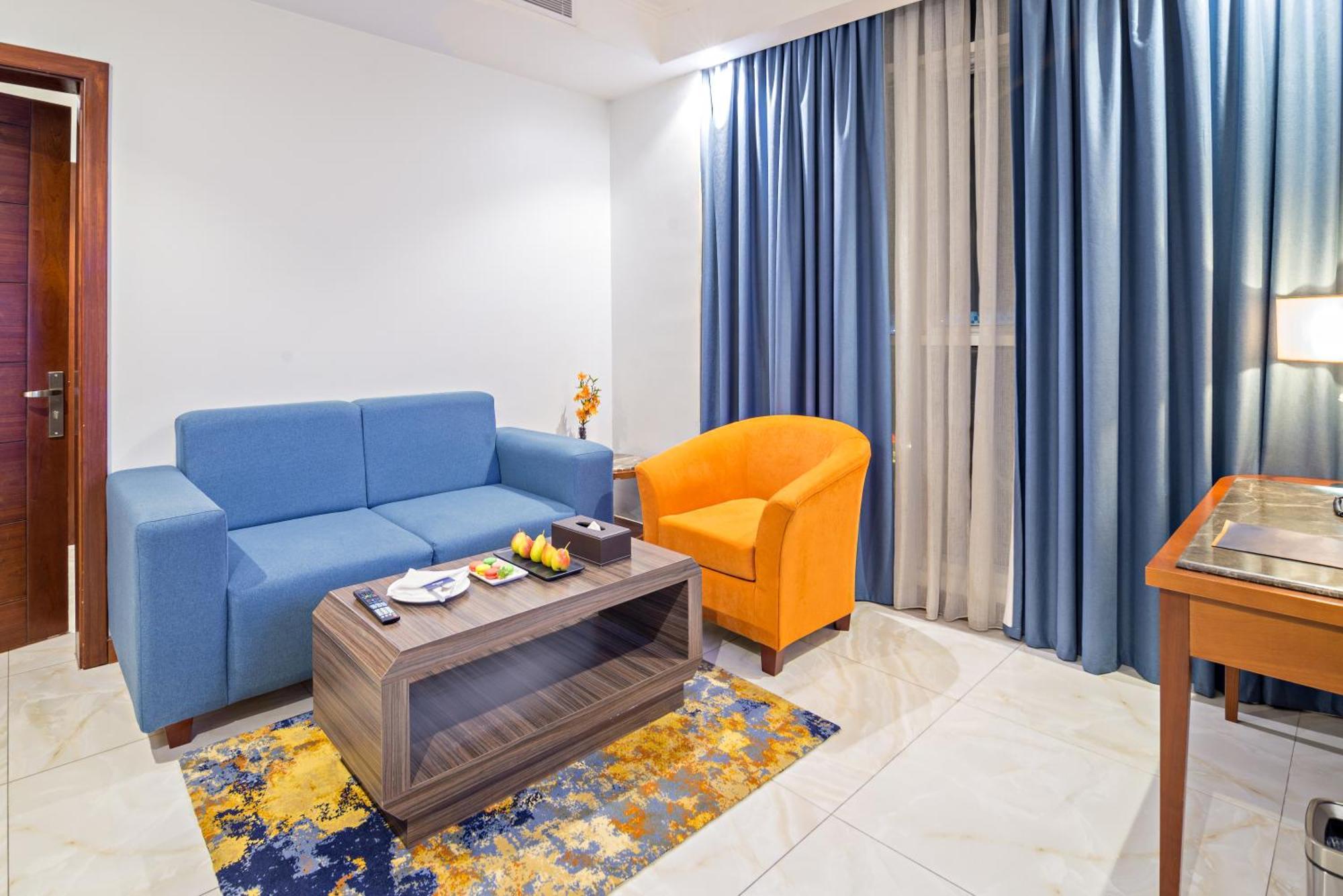 Jiwar Almasi Hotel Jeddah Bagian luar foto